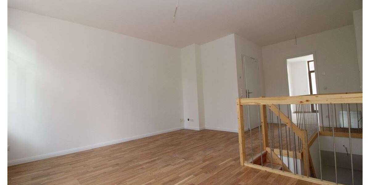 Etagenwohnung Plauen Bahnhofsvorstadt - 2 Zimmer, 70 m&sup2;, 490&euro; | Angebot:26004424