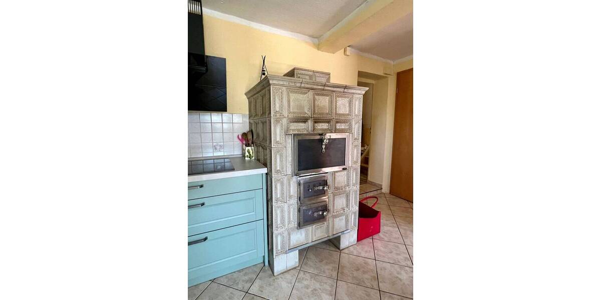 Einfamilienhaus Neustadt Poppengrün - 7 Zimmer, 110 m&sup2;, 93.000&euro; | Angebot:26247761