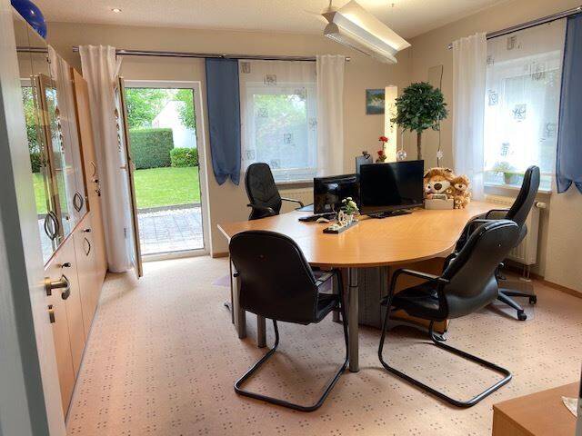 Mehrfamilienhaus, Wohnhaus Oberkotzau - 1 Zimmer, 287 m&sup2;, 850.000&euro; | Angebot:25678470