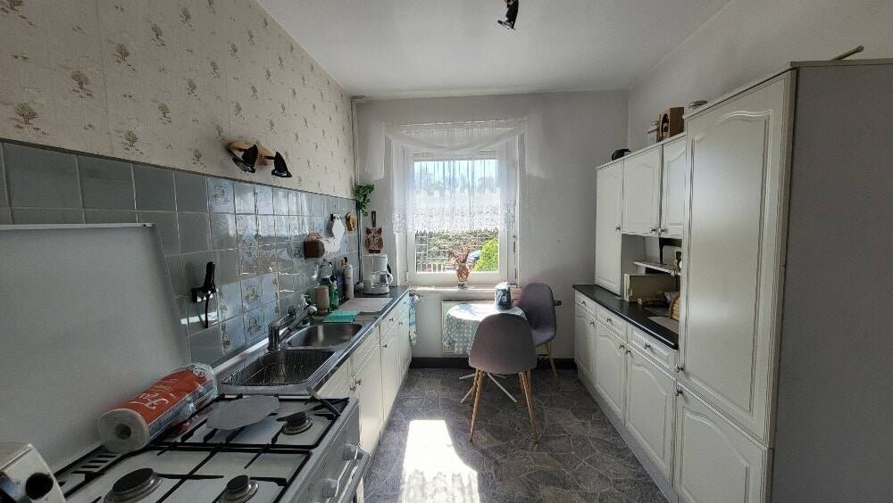 Doppelhaushälfte Netzschkau - 5 Zimmer, 136 m&sup2;, 189.000&euro; | Angebot:26275708