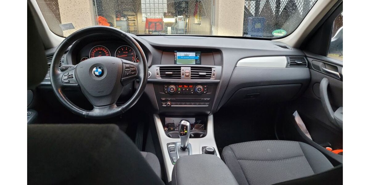BMW X3 153.000 km 11.250 &euro; schleiz 07907