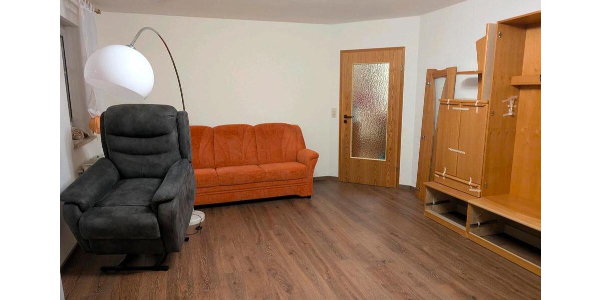 Dachgeschoßwohnung Köditz - 3 Zimmer, 89 m&sup2;, 270.000&euro; | Angebot:25098582