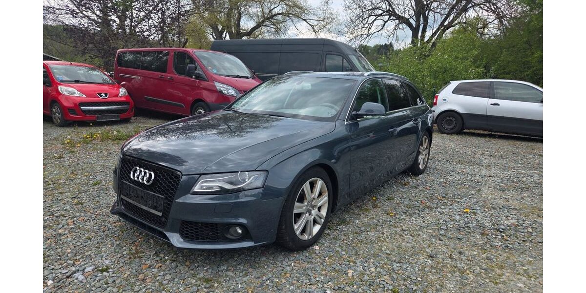 Audi A4 212.000 km 2.300 &euro; Plauen 08529