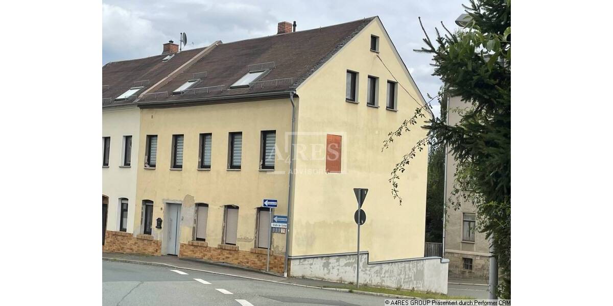 Einfamilienhaus Netzschkau - 3 Zimmer, 135 m&sup2;, 52.000&euro; | Angebot:25698428