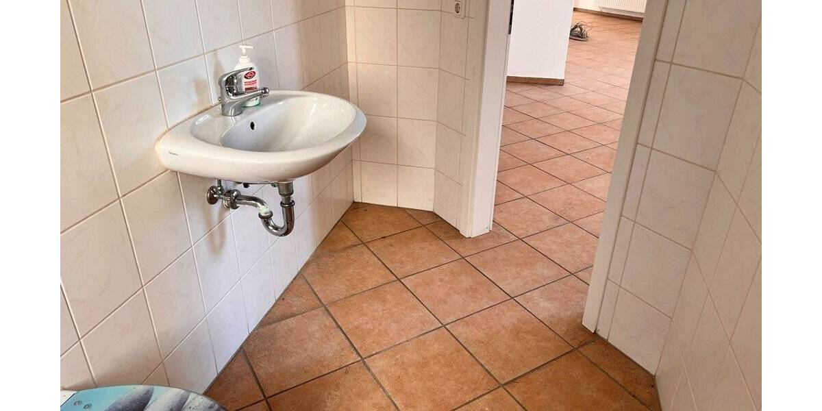 Gewerbeobjekt Netzschkau Dungersgrün - 6 Zimmer, 154 m&sup2;, 787&euro; | Angebot:25688629