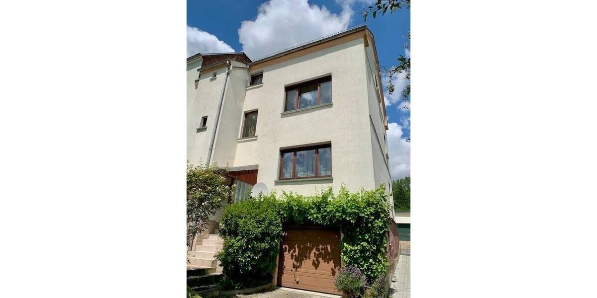 Doppelhaushälfte Reichenbach - 6 Zimmer, 165 m&sup2;, 98.000&euro; | Angebot:25662099