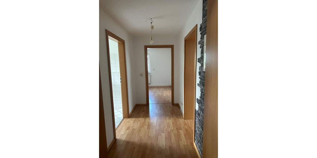 Etagenwohnung Netzschkau - 2 Zimmer, 53 m&sup2;, 268&euro; | Angebot:25864441