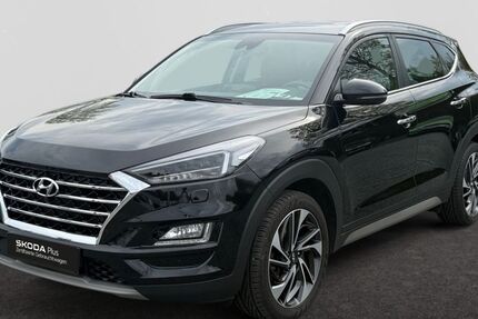 Hyundai TUCSON 83.400 km 17.480 &euro; Hof 95032