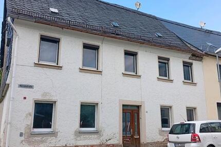 Haus Kirschkau - 7 Zimmer, 180 m&sup2;, 35.000&euro; | Angebot:25540754