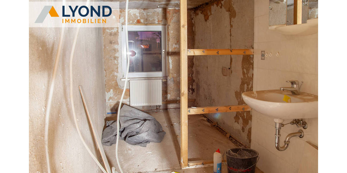 Einfamilienhaus Langenwetzendorf - 5 Zimmer, 186 m&sup2;, 50.000&euro; | Angebot:25798332