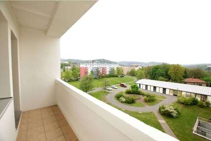 Wohnung Plauen Ostvorstadt - 3 Zimmer, 68 m&sup2;, 342&euro; | Angebot:26728639