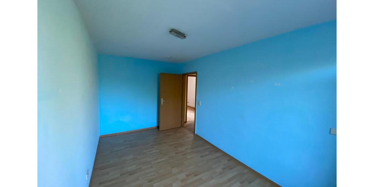 Etagenwohnung Reichenbach im Vogtland - 2 Zimmer, 49 m&sup2;, 225&euro; | Angebot:17237384