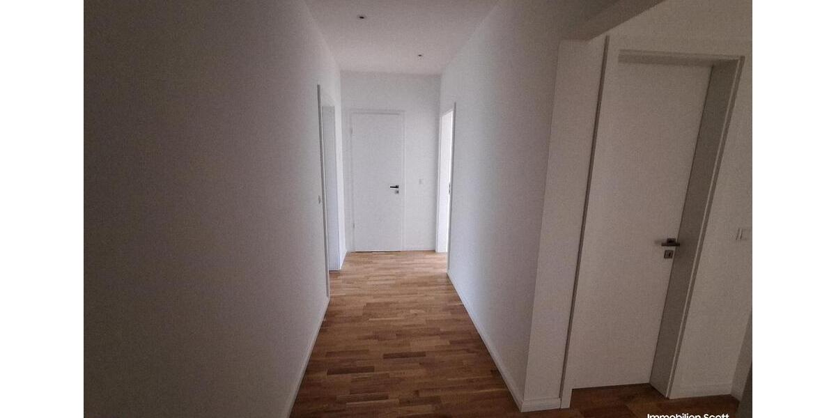 Etagenwohnung Plauen Bahnhofsvorstadt - 3 Zimmer, 94 m&sup2;, 800&euro; | Angebot:22653710