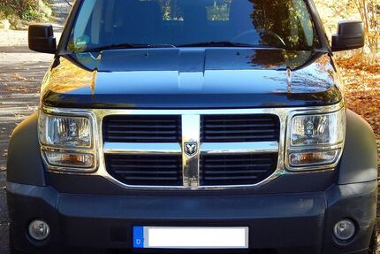Dodge Nitro 176.592 km 5.555 &euro; Klingenthal 08248