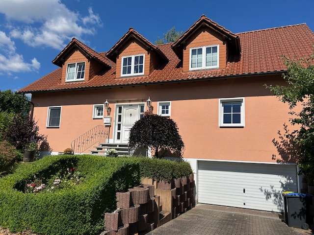 Einfamilienhaus Zeulenroda - 7 Zimmer, 265 m&sup2;, 495.000&euro; | Angebot:27333355