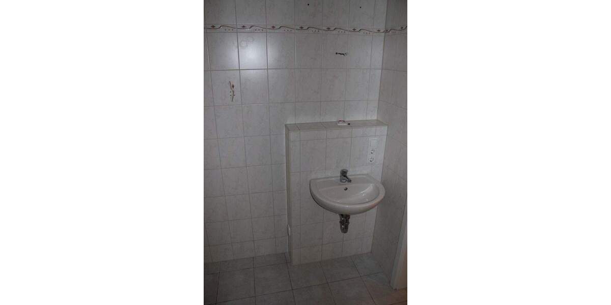 Etagenwohnung Plauen Westend - 7 Zimmer, 179 m&sup2;, 235.000&euro; | Angebot:25910395