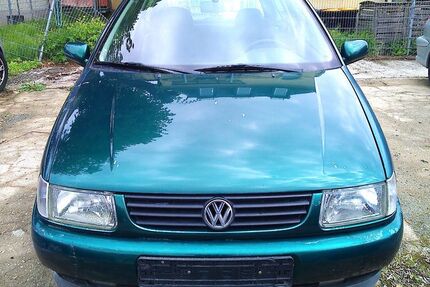 VW Polo 76.000 km 700 &euro; Plauen 08523