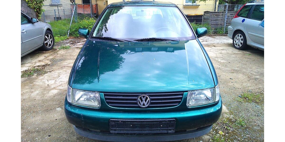 VW Polo 76.000 km 700 &euro; Plauen 08523