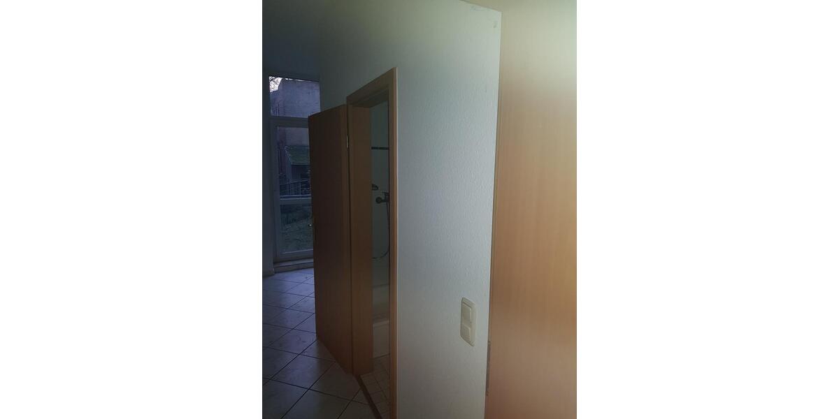 Erdgeschoßwohnung Plauen - 1 Zimmer, 30 m&sup2;, 27.000&euro; | Angebot:23283870