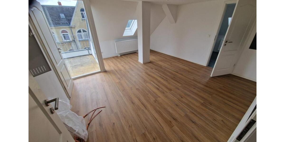 Etagenwohnung Auerbach/Vogtland Vogtland - 4 Zimmer, 140 m&sup2;, 840&euro; | Angebot:21812249