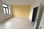 Erdgeschoßwohnung Reichenbach im Vogtland - 2 Zimmer, 70 m&sup2;, 330&euro; | Angebot:21558276