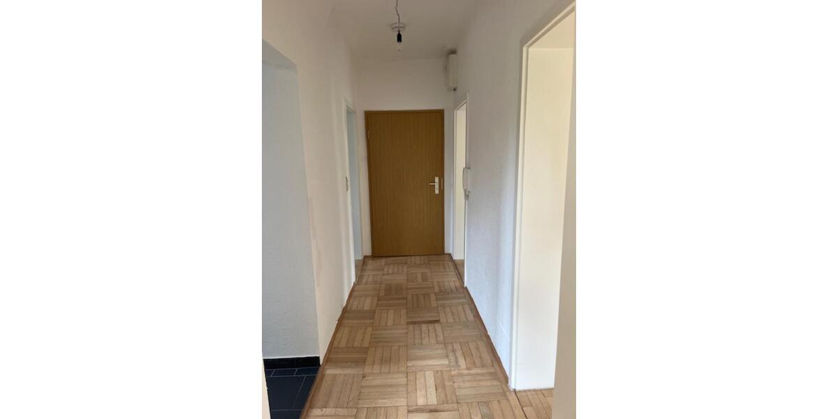 Etagenwohnung Muldenhammer - 5 Zimmer, 123 m&sup2;, 590&euro; | Angebot:25571380