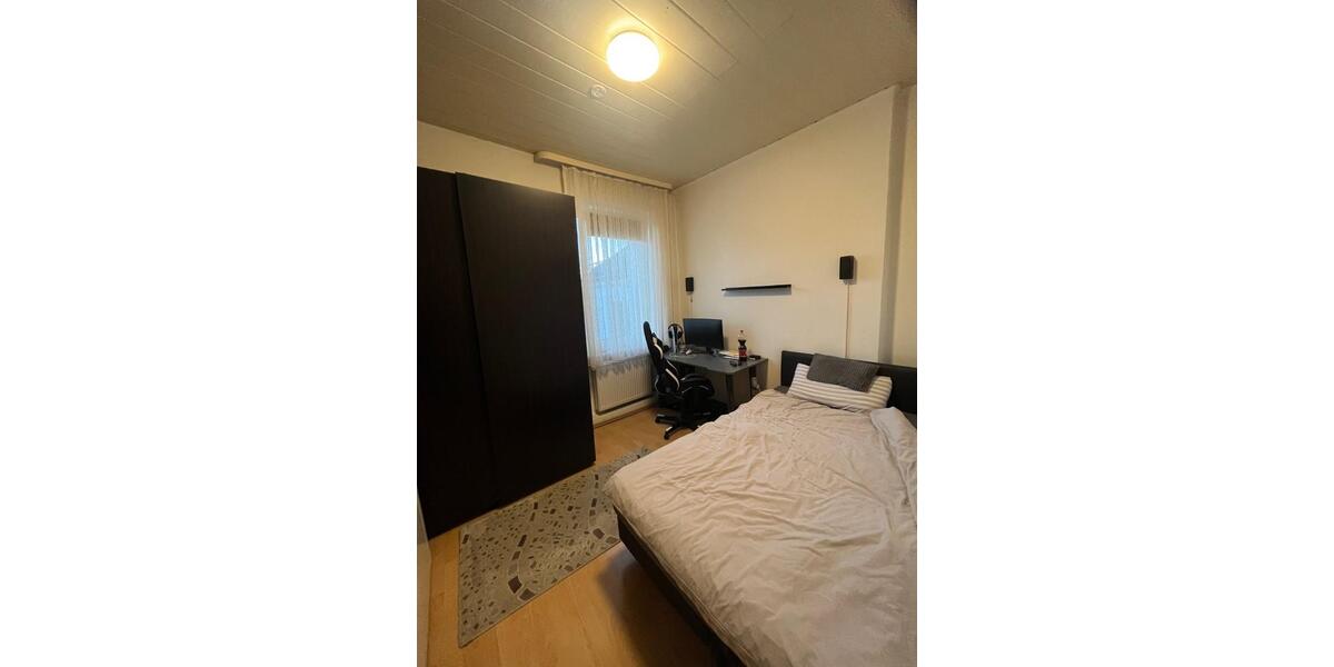 Etagenwohnung Hof Altstadt - 3 Zimmer, 72 m&sup2;, 510&euro; | Angebot:25238647