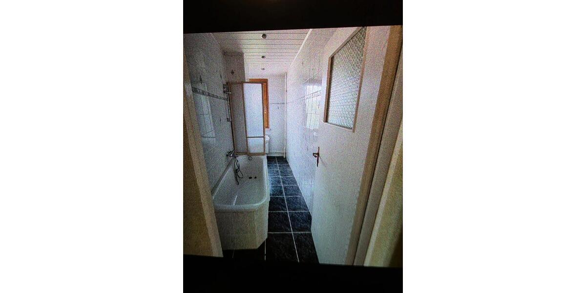 Etagenwohnung Oelsnitz (Vogtland) - 3 Zimmer, 59 m&sup2;, 85.000&euro; | Angebot:26738155