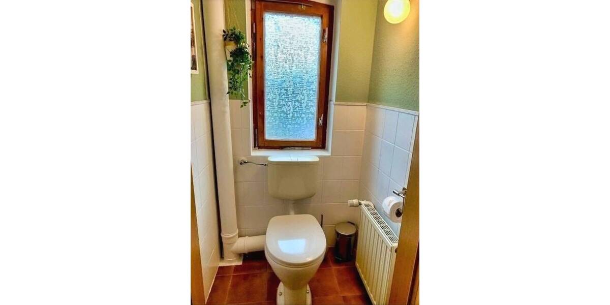 Doppelhaushälfte Lengenfeld - 8 Zimmer, 192 m&sup2;, 115.000&euro; | Angebot:26741160