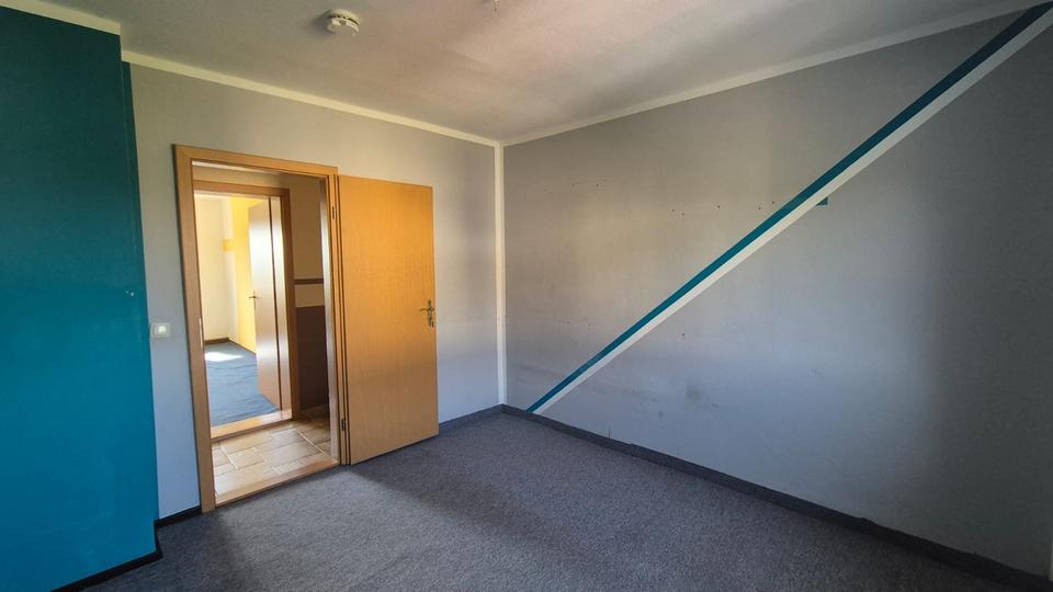 Etagenwohnung Elsterberg - 5 Zimmer, 63 m&sup2;, 300&euro; | Angebot:22688761