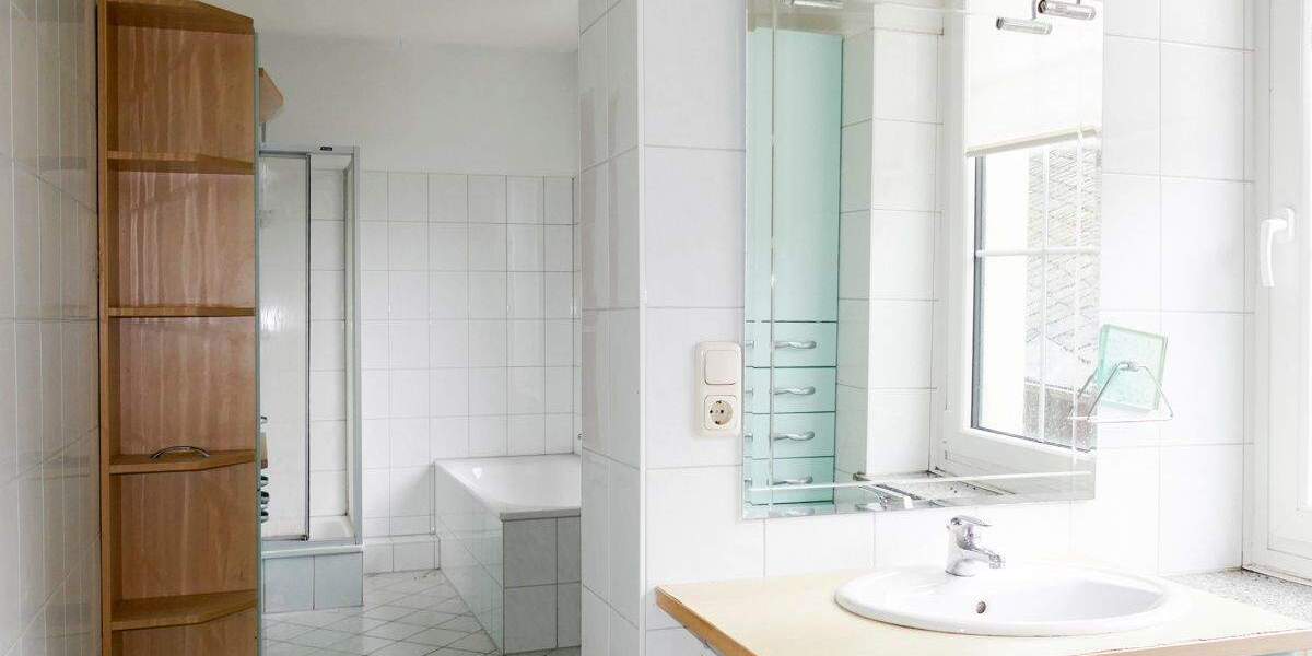 Einfamilienhaus Greiz - 8 Zimmer, 288 m&sup2;, 189.000&euro; | Angebot:25666812