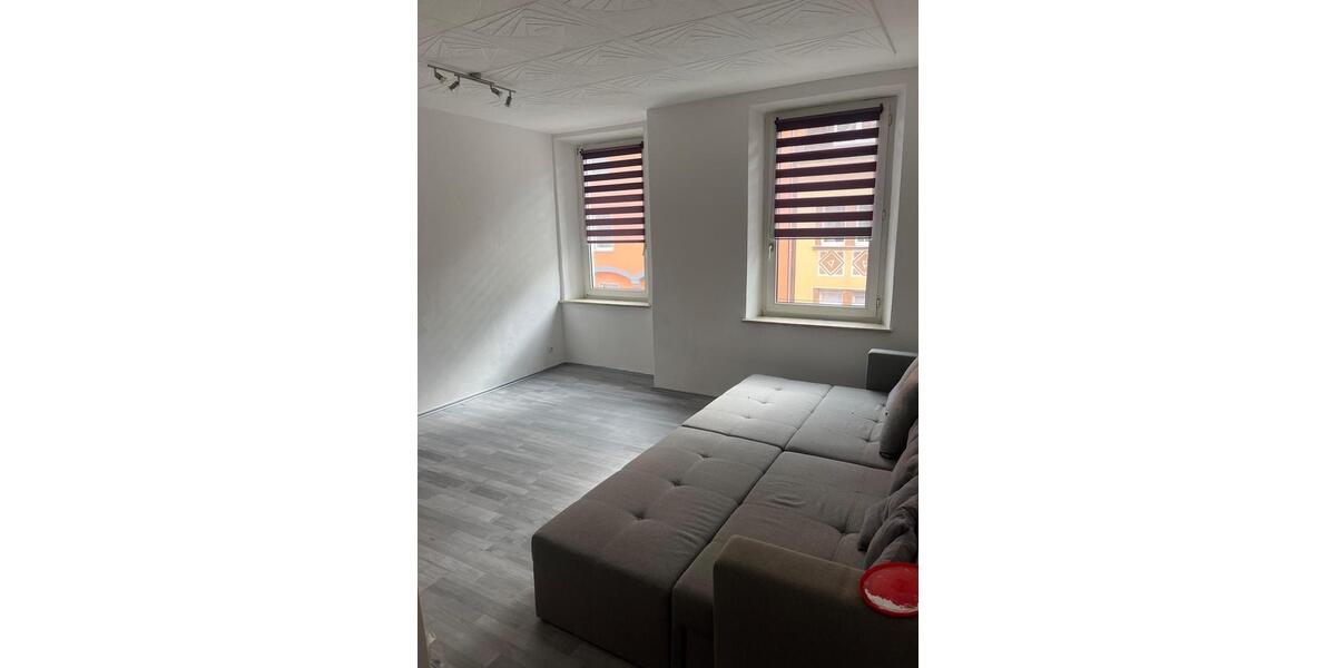 Etagenwohnung Hof Neuhof - 3 Zimmer, 70 m&sup2;, 560&euro; | Angebot:26013003