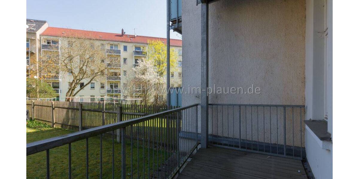 Etagenwohnung Plauen Westend - 2 Zimmer, 74 m&sup2;, 395&euro; | Angebot:25694440