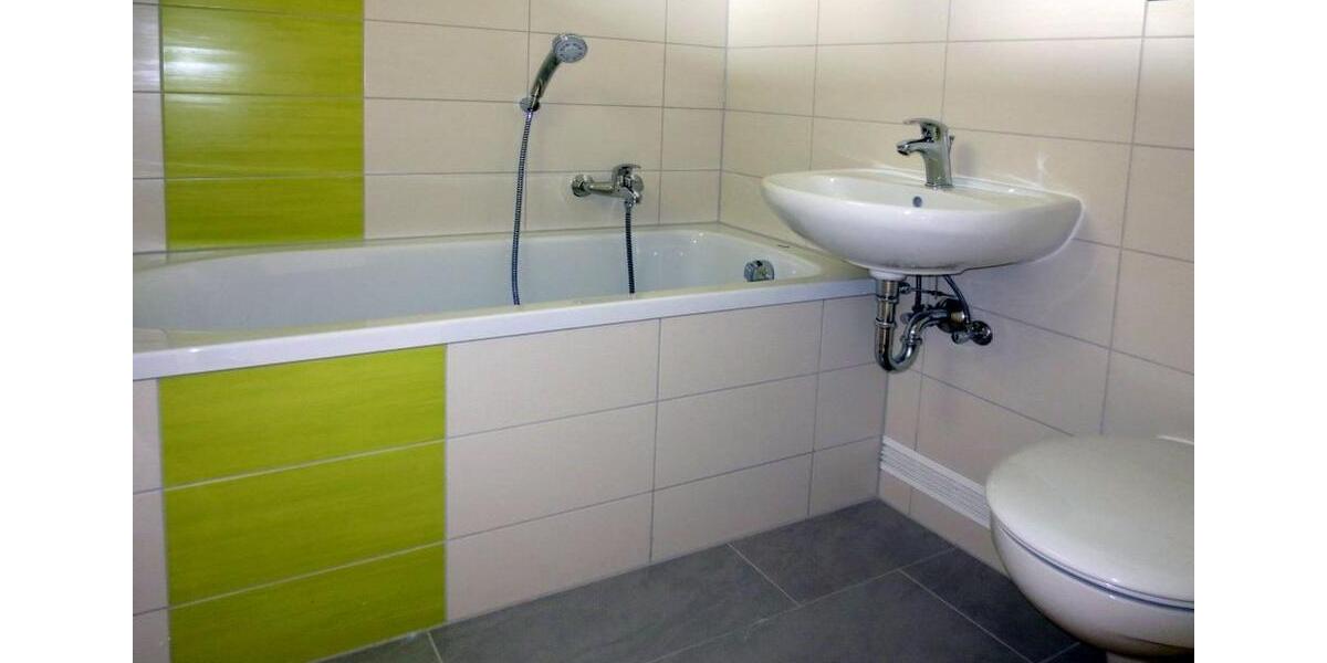 Etagenwohnung Plauen Altstadt - 1 Zimmer, 30 m&sup2;, 230&euro; | Angebot:26001498