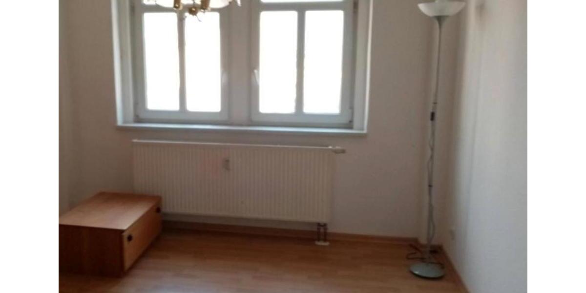 Etagenwohnung Plauen - 2 Zimmer, 46 m&sup2;, 329&euro; | Angebot:25523436