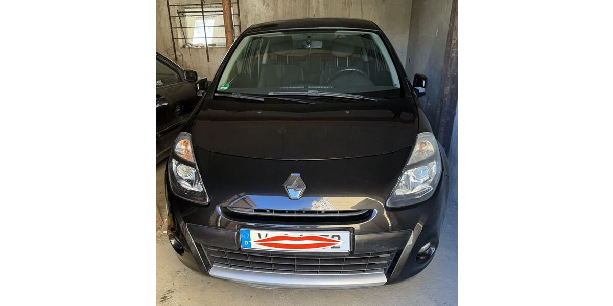 Renault Clio 207.000 km 1.999 &euro; Plauen 08525