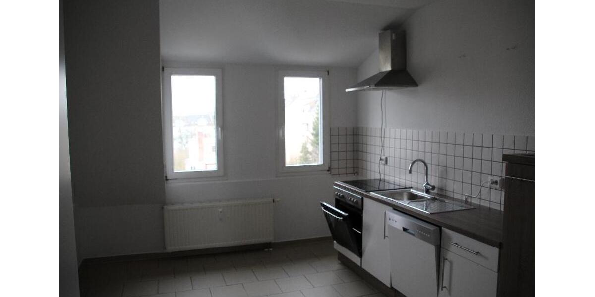 Dachgeschoßwohnung Plauen Bahnhofsvorstadt - 2.5 Zimmer, 82 m&sup2;, 315&euro; | Angebot:21228357