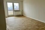 Etagenwohnung Oelsnitz (Vogtland) - 3 Zimmer, 56 m&sup2;, 308&euro; | Angebot:25810332