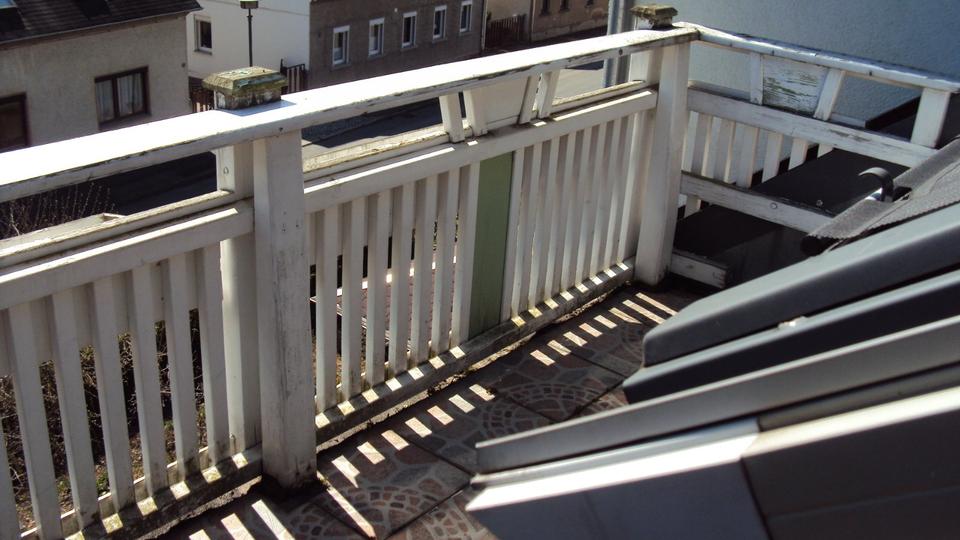 Dachgeschoßwohnung Rodewisch - 2.5 Zimmer, 65 m&sup2;, 470&euro; | Angebot:26299934