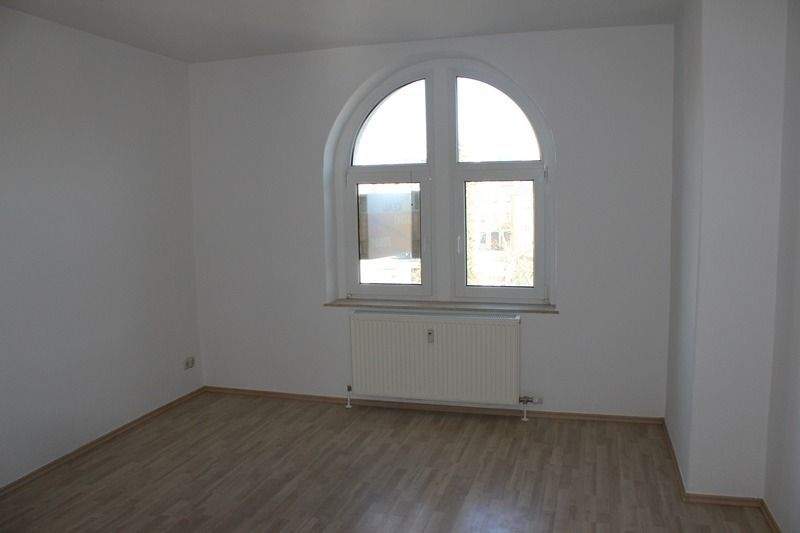 Etagenwohnung Plauen Stadtmitte - 2 Zimmer, 63 m&sup2;, 39.000&euro; | Angebot:25736232