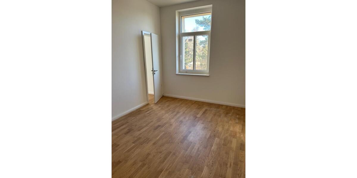 Etagenwohnung Plauen - 3 Zimmer, 87 m&sup2;, 799&euro; | Angebot:24604154