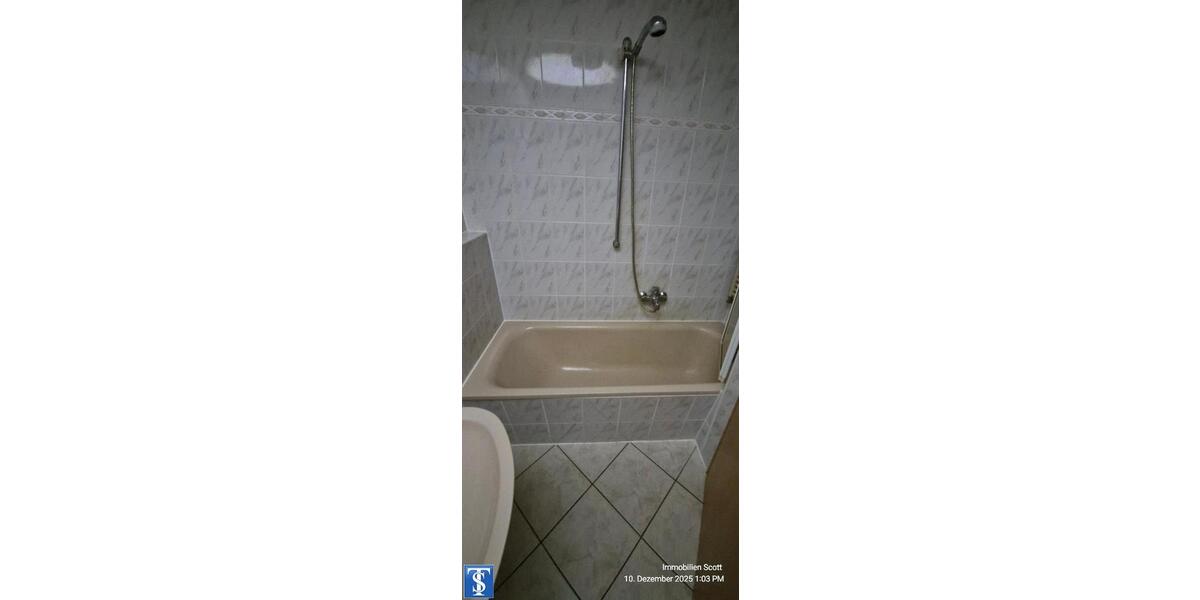 Etagenwohnung Plauen Bahnhofsvorstadt - 2 Zimmer, 46 m&sup2;, 230&euro; | Angebot:24183246