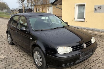 VW Golf 280.144 km 690 &euro; Hof 95030