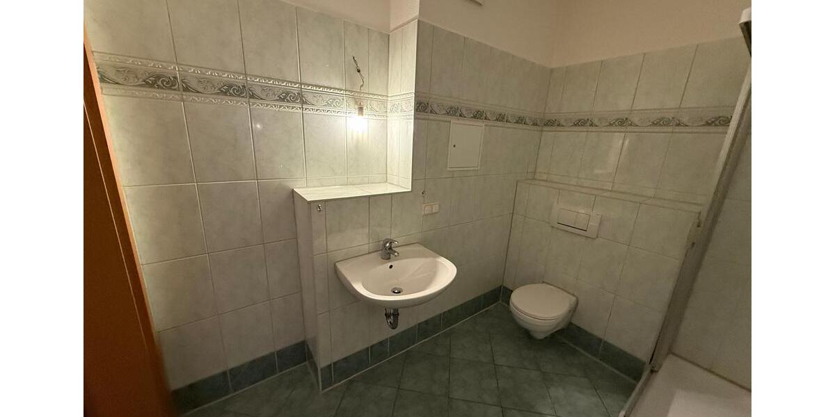 Etagenwohnung Greiz - 2 Zimmer, 31 m&sup2;, 235&euro; | Angebot:23330981