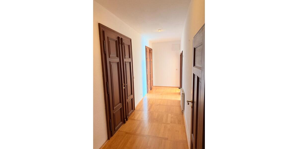 Etagenwohnung Auerbach/Vogtland Vogtland - 4 Zimmer, 120 m&sup2;, 950&euro; | Angebot:26020226