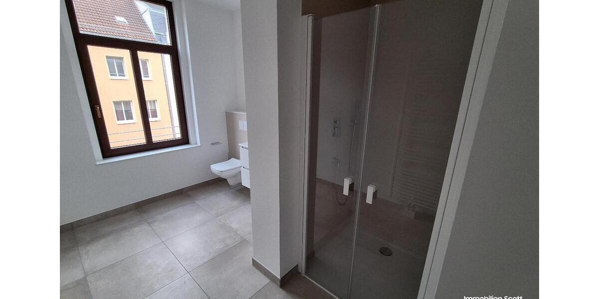 Etagenwohnung Plauen Bahnhofsvorstadt - 3 Zimmer, 94 m&sup2;, 800&euro; | Angebot:22653710