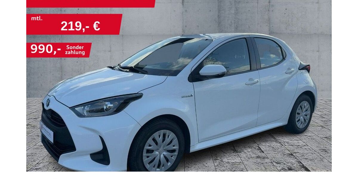 Toyota Yaris 33.500 km 16.600 &euro; Hof 95030