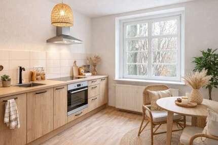 Wohnung Plauen Reichenbacher Vorstadt - 2 Zimmer, 57 m&sup2;, 295&euro; | Angebot:25811880