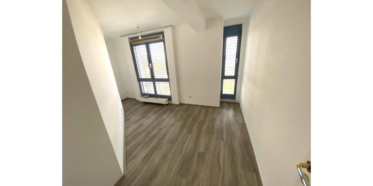 Etagenwohnung Plauen Chrieschwitz - 3 Zimmer, 83 m&sup2;, 510&euro; | Angebot:25819924