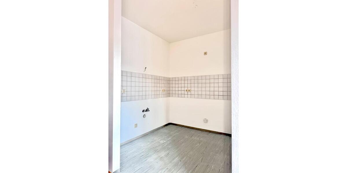Dachgeschoßwohnung Reichenbach im Vogtland - 1.5 Zimmer, 381&euro; | Angebot:22458539
